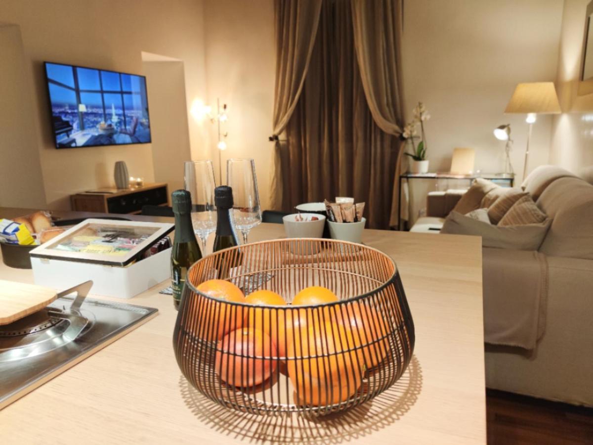 Pantheon Grand Suite Рим Екстериор снимка